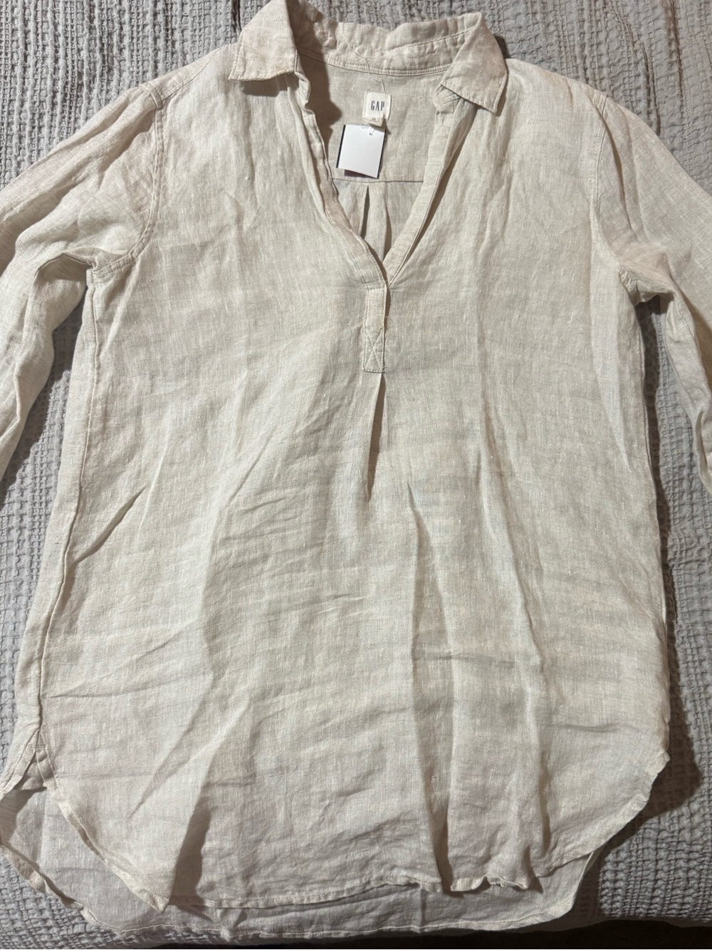 GAP Cream V-Neck 100% Linen Shirt